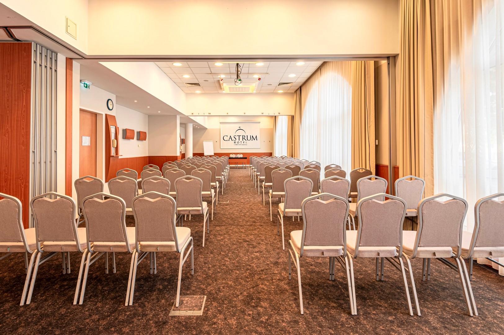 Castrum Hotel Székesfehérvár Eksteriør bilde