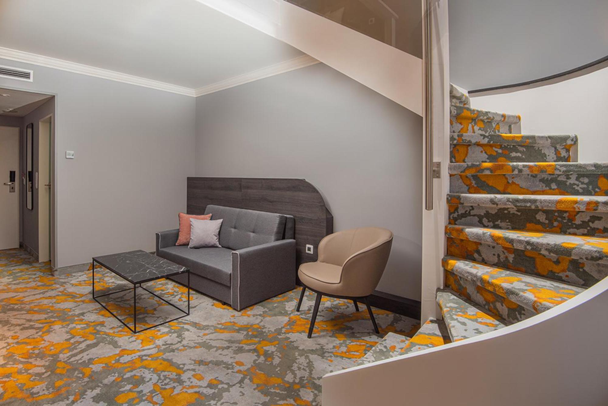 Castrum Hotel Székesfehérvár Eksteriør bilde